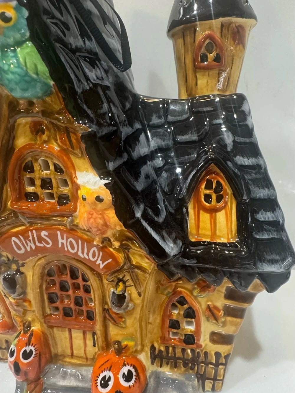 Blue Sky Clayworks Halloween/Fall “Owls Hollow” House Tealight Holder NWT - Picture 8 of 12